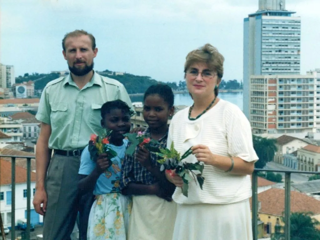 angola.jpg angola.jpg