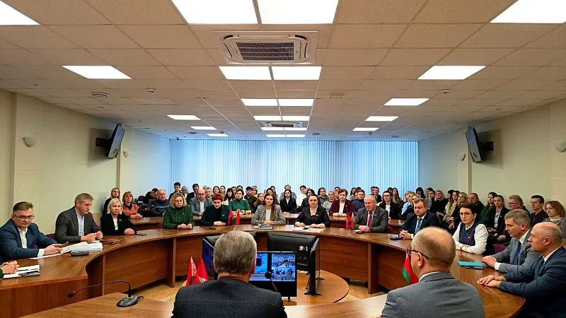 Задачи медицинской отрасли. ГрГМУ присоединился к диалоговой площадке, посвященной итогам второго заседания VII Всебелорусского народного собрания