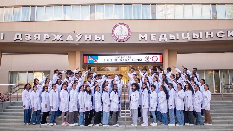 Факультет иностранных учащихся ГрГМУ продолжает набор