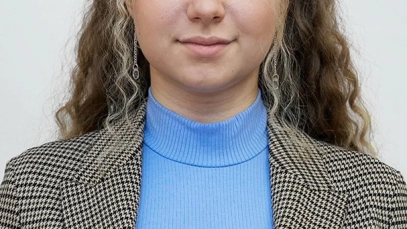 44